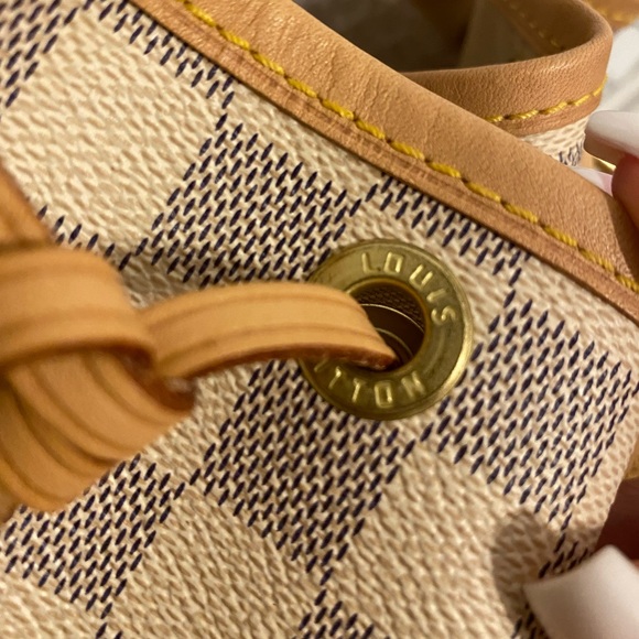 💙🤍AUTH. LOUIS VUITTON NOE GM IN DAMIER AZUR🤍💙 - Picture 4 of 9